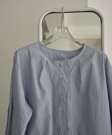tops-02392　ワイドスリットスリーブ ストライプシャツ　ブルー