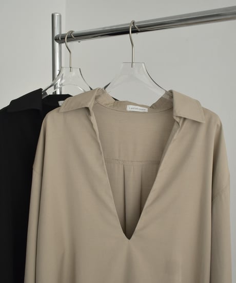 tops-12012　スキッパーシャツ 《セットアップ可能》　モカベージュ　ブラック