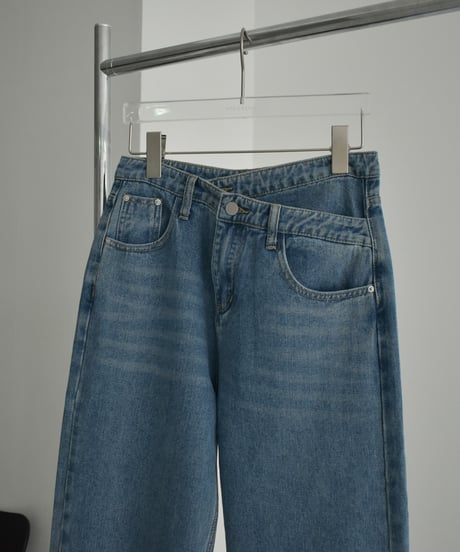bottoms-02232　ウエストデザイン ストレートデニム ウォッシュブルー