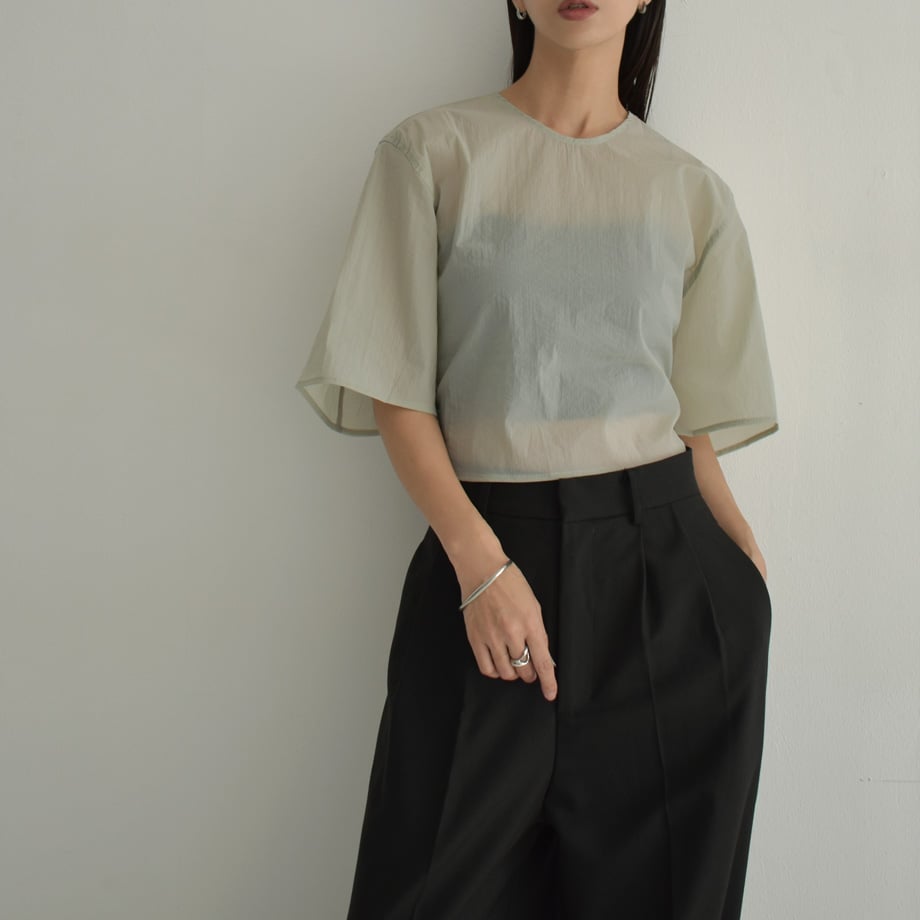 tops-02497 ストレッチ ナイロン シアー ハーフスリーブ プル tops-02497 ストレッチ ナイロン シアー ハーフスリーブ プル