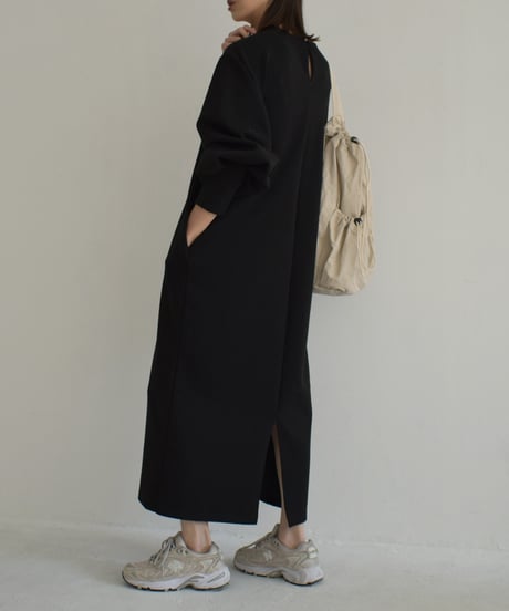 onepiece-12012　タックスリーブ ダンボールニット ワンピース　チャコール　ブラック