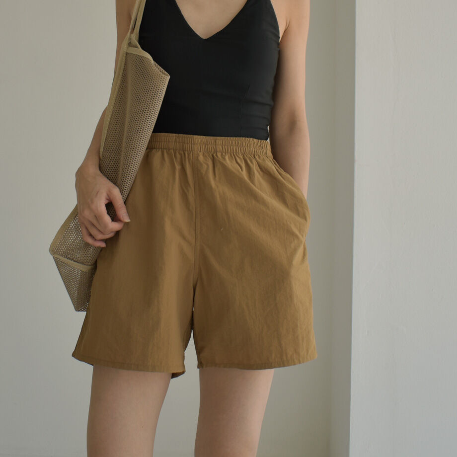 mb-swim-02450 ナイロンタフタ スイムショートパンツ キャメルベージュ  