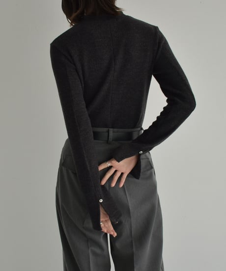 tops-04140　日本製　ハイネックニットプルオーバー　グレージュ　チャコール　ブラック