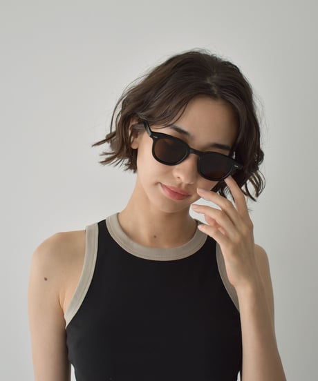 sunglasses-02043　UV400　ブラックフレーム サングラス　ライトブラウン　ダークブラウン　ブルー　ブラック