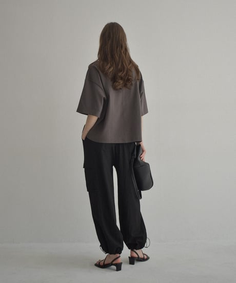 nh-tops-02566　ハーフスリーブ モックネック Tee　エクリュ　チャコール　ブラウン