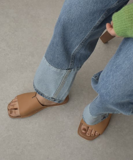 shoes-02147　フラットサンダル　モカベージュ　ブラック
