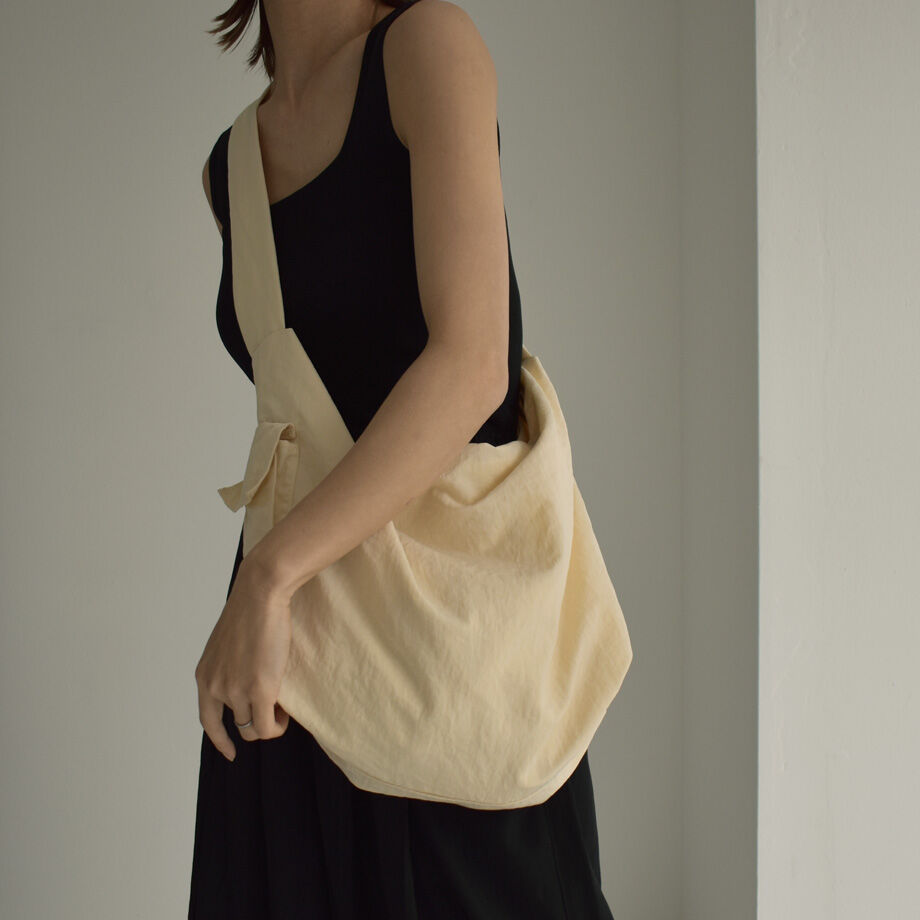 mb-bag2-02629 サイドポケット ナイロンビッグショルダーバッグ