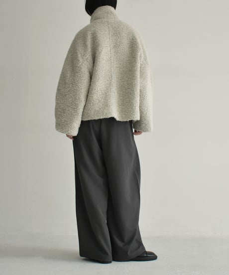 coat-02052　ウール混 ハイネック ブークレ ショート コート　ライトグレージュ　モカ