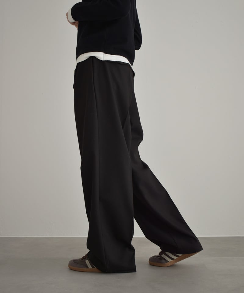 bottoms-12010 タックワイドパンツ エクリュ グレー ブラック | L a v i