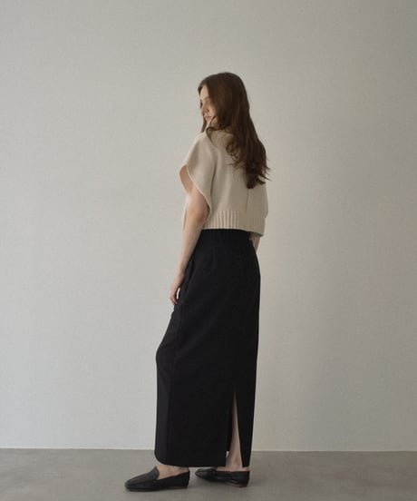 knit-02335　フレンチスリーブ クロップドニット　ライトベージュ　ブラック