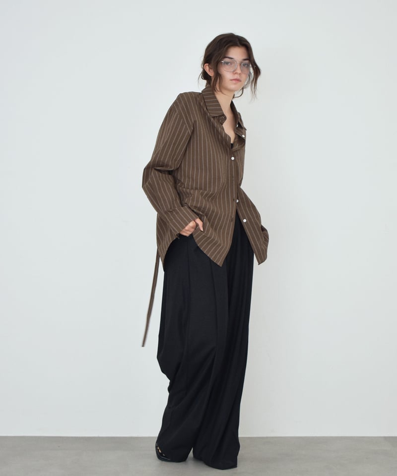 tops-02605 ベルトデザイン ストライプ シャツ エクリュ ブラウン | L