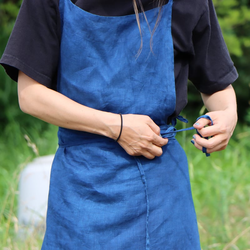 正藍染ヘンプコットン　あいとわエプロン レイヤーエプロン〈藍染〉 ”軽やかに着こなせる” | SUKIMONO STORE
