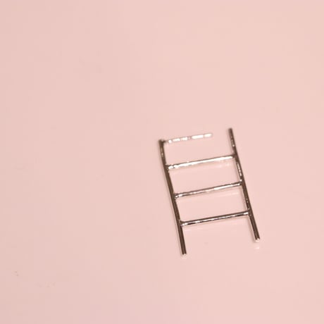 Ladder ピアス　片耳