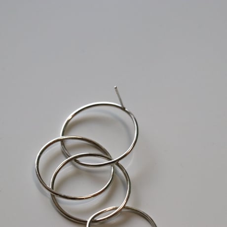 5rings ピアス　　　片耳