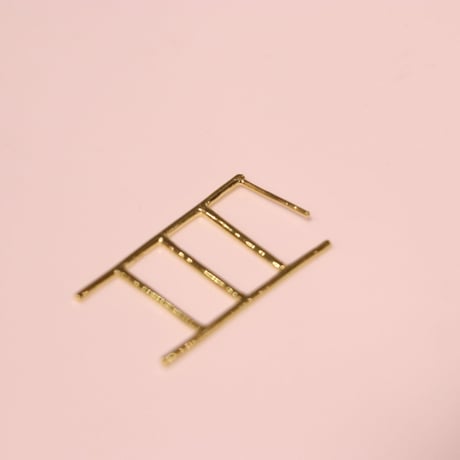 Ladder ピアス　片耳