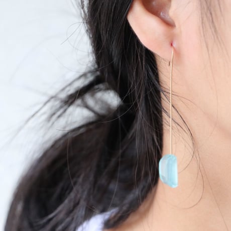 シーブルーカルセドニーピアス