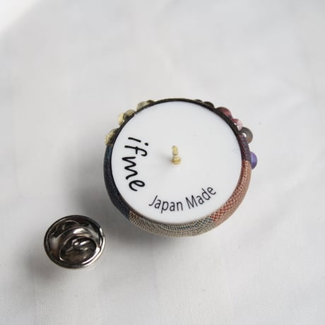刺繍ブローチ（Kurumi和）アメジスト（２月誕生石）