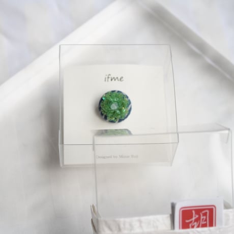 刺繍ブローチ（Kurumi和）アクアマリン（３月誕生石）