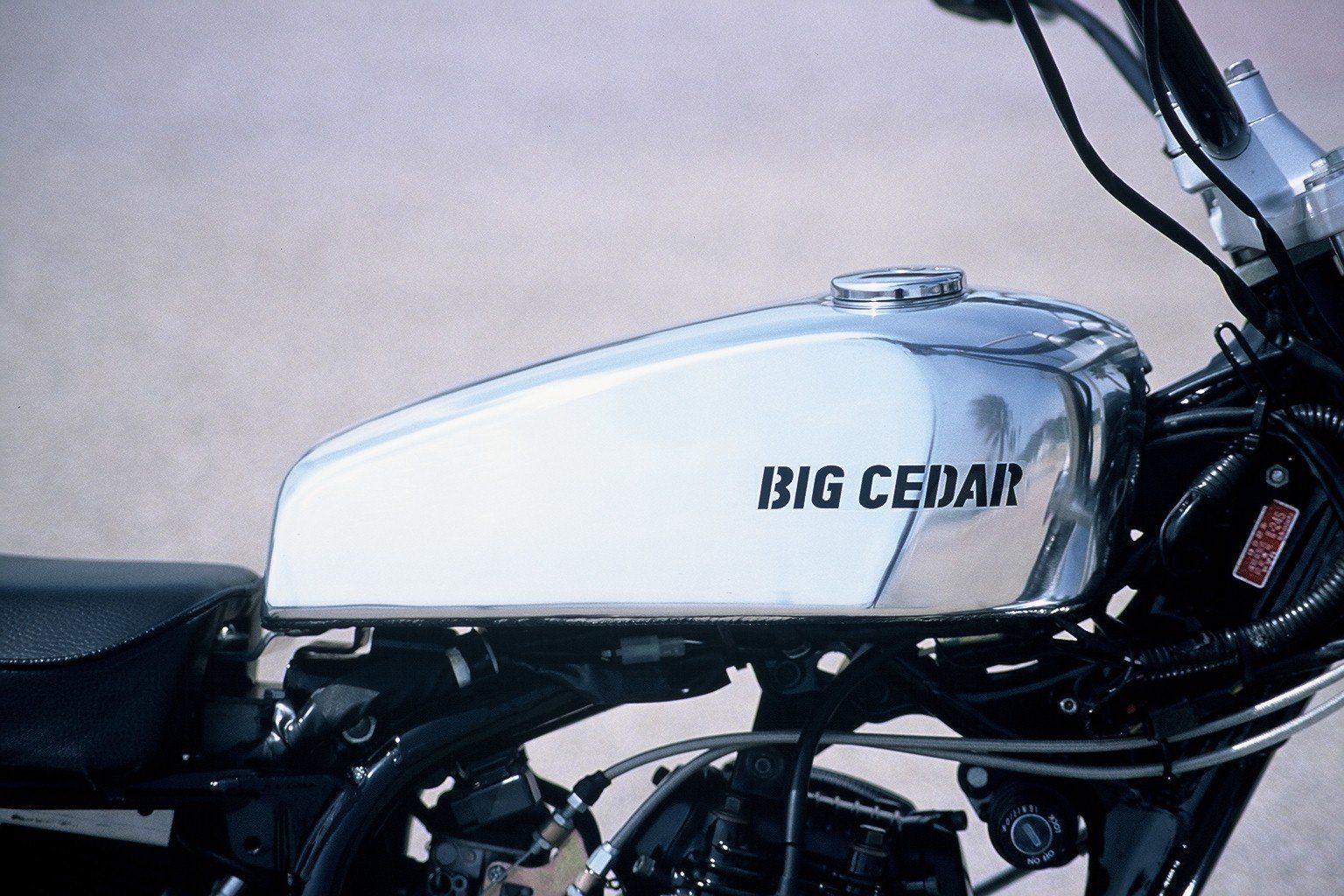 フラットサイドアルミタンク(TW～99”) 品番200A-99 | BIGCEDAR ONLINE