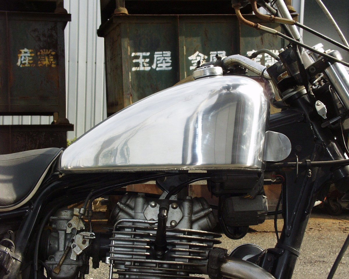 エストレヤ＊タンク　キャブ車 カワサキエストレヤ純正ガソリンタンクキャブ車 - メルカリ