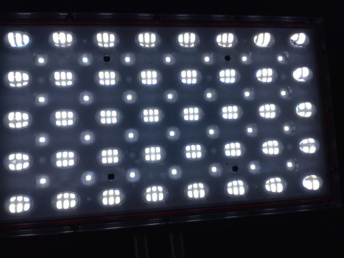 ◇ Helios Green LED PRO Booster パネルのみ ／ 広域照射植物育成