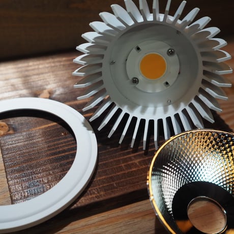 ◆ TSUKUYOMI LED-20W ／ 太陽光に近似の植物育成ライト  × 2個Set  【ツクヨミ】