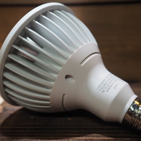 ◆ TSUKUYOMI LED-20W ／ 太陽光に近似の植物育成ライト  【ツクヨミ】