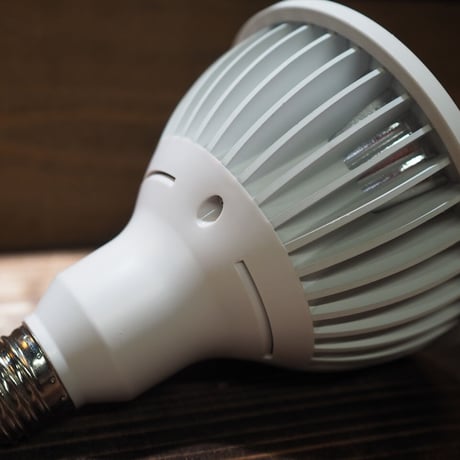 ◆ TSUKUYOMI LED-20W ／ 太陽光に近似の植物育成ライト  【ツクヨミ】