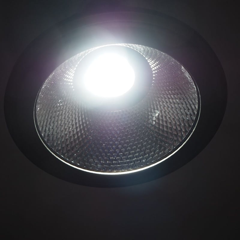 ◇ NEO AMATERAS LED-20W / 太陽光に最も近い植物育成ライト ◇ NEO AMATERAS LED-20W / 太陽光に最も近い植物育成ライト