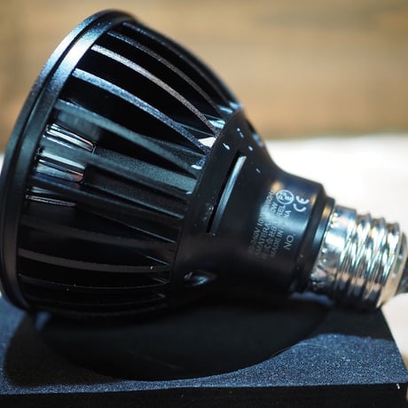 ◆ AMATERAS LED-10W ／ 太陽光に最も近い植物育成ライト  【ネオ・アマテラス】