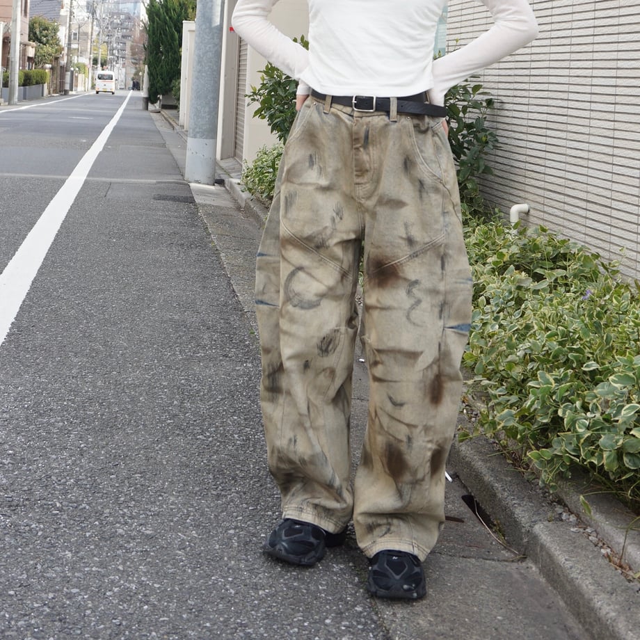 6935187a9dfb09b0c30fb600