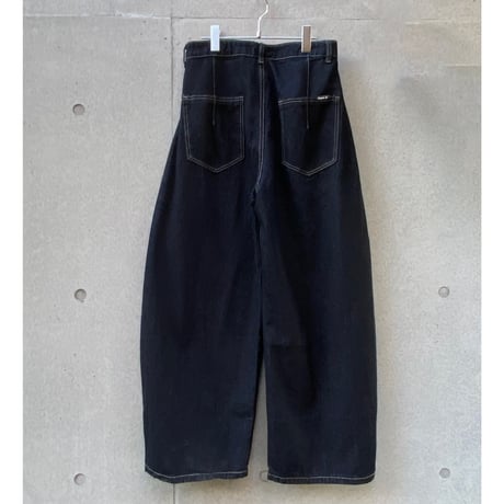 Button fly Denim Curved pants