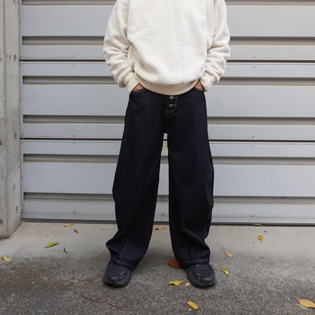 Button fly Denim Curved pants