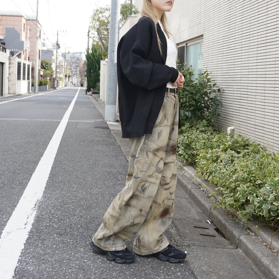 6935187a9dfb09b0c30fb600