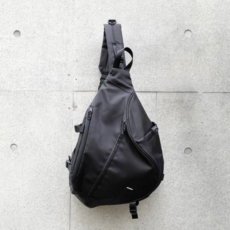 TEC one shoulder Bag