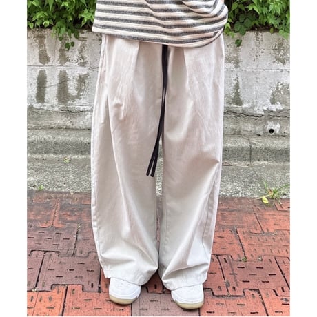 Tuck wide Pants