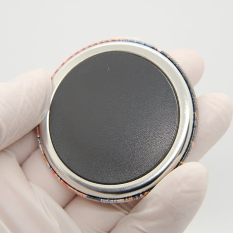 『過背金龍』勘亭流作字和柄金ピカ缶バッジ