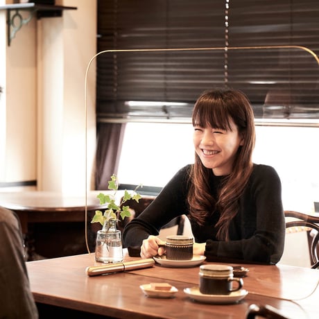 Q 800×600