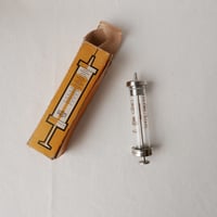 ドイツ製　ガラス製注射器