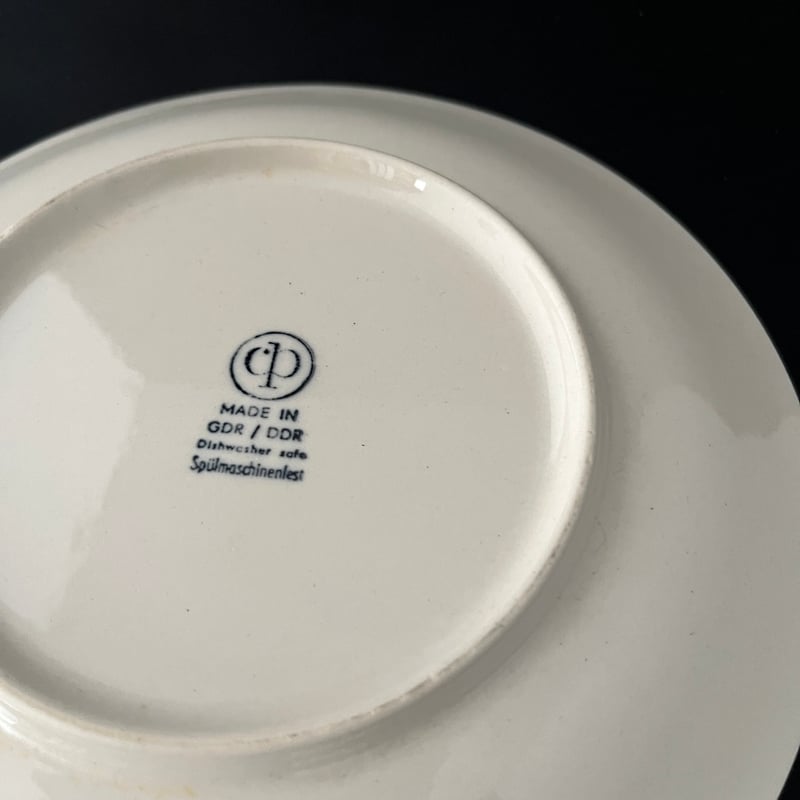 ドイツで購入 旧東ドイツ ティーセット ColditzPorzellan ドイツで購入 旧東ドイツ ティーセット ColditzPorzellanの通販