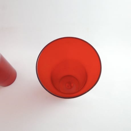 赤いプラスチックカップ　6個セット