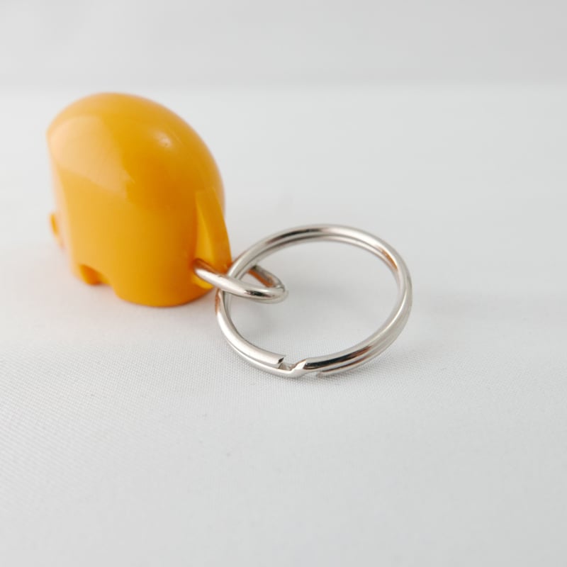 ルイジ・コラーニ 象のキーホルダー | MÄRKTE