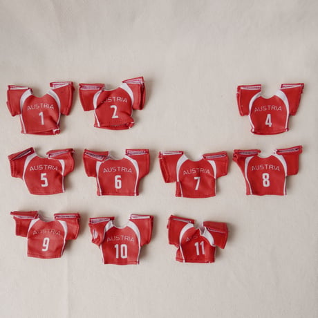 【B品】ミニチュア　サッカーユニフォームセット