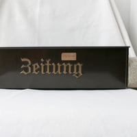 ドイツ製　新聞入れ