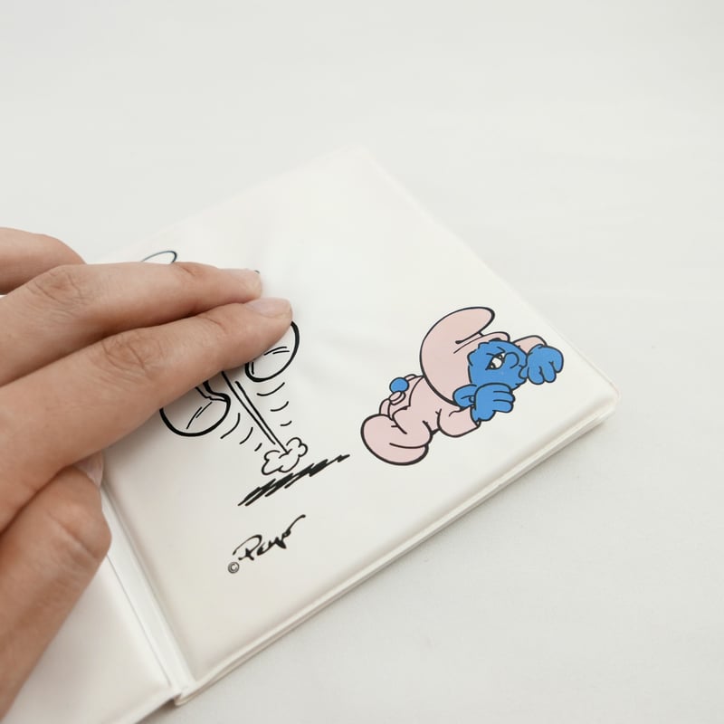 スマーフ 本型のおもちゃ | MÄRKTE