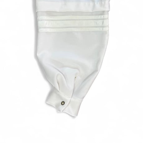 MK26S-S-04  FLOW-SH   #WHT
