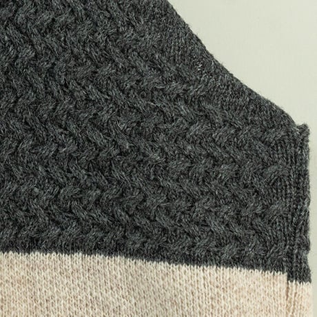MK24A-V-03　COWICHAN-VEST