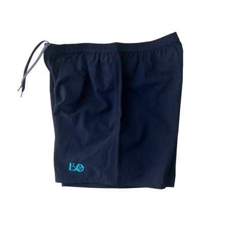 E.V.O - NYLON SHORTS (ロゴ刺繍)