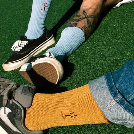 SURF SKATE CAMP - BAD TRIP SOCKS