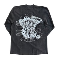 E.V.O - EXPLODED L/S TEE - SHOVEL HEAD